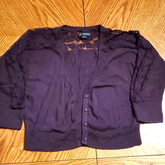 Cropped cardigan with lace detail - Picture 1 of 3